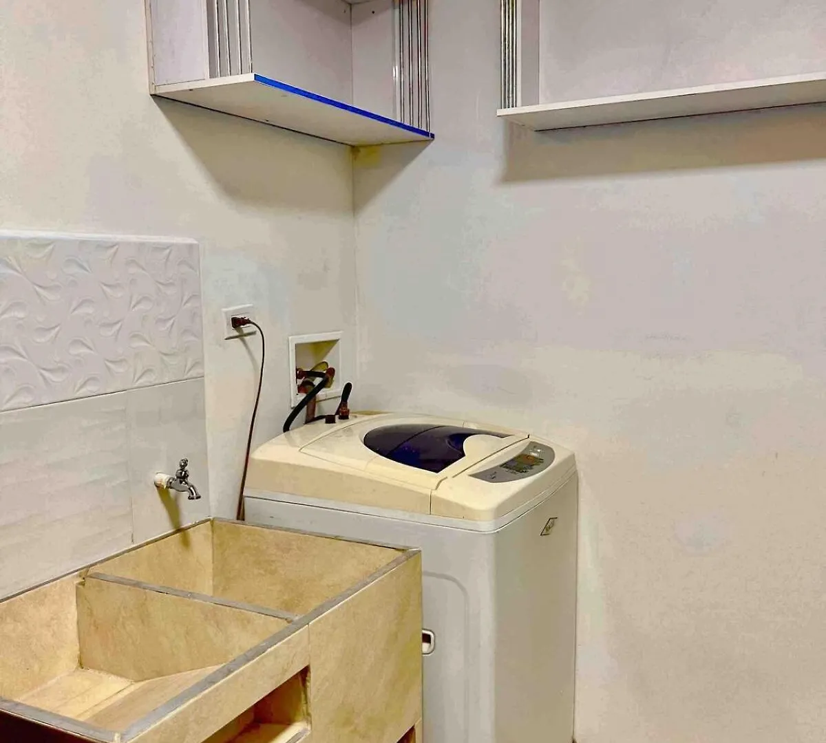 Comfortable Apartment In Laureles 麦德林