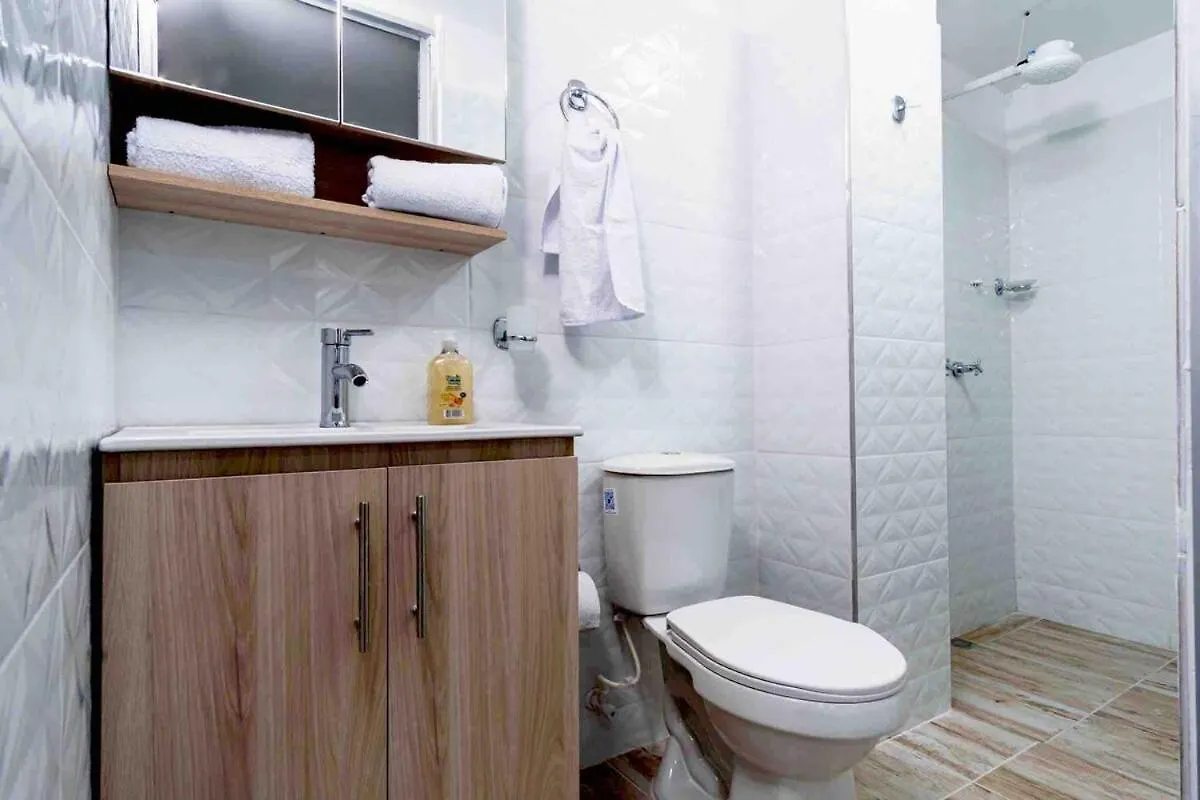 Comfortable Apartment In Laureles Medellín